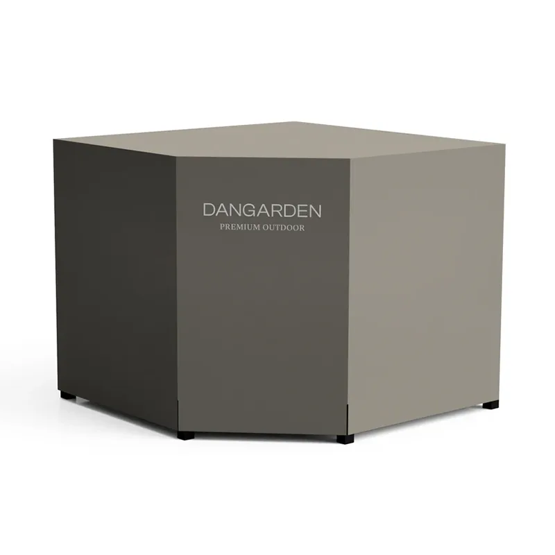 Smėlio spalvos lauko spintelės vandeniui atsparus dangtelis